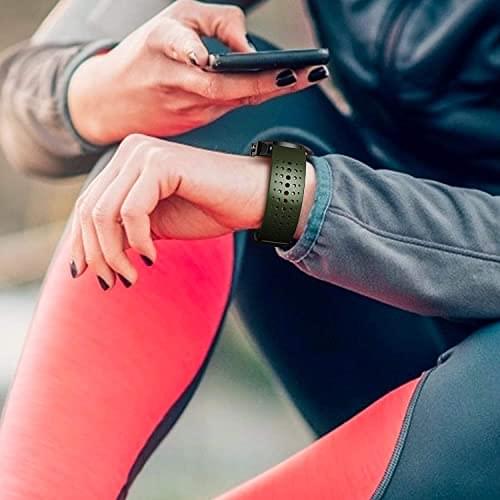 Zitel Band for Garmin Fenix 8 AMOLED 47mm, Fenix E/7/7 Pro, 6/6 Pro, Forerunner 970/965/955, QuickFit 22mm wide Silicone Sport Strap - Green/Black